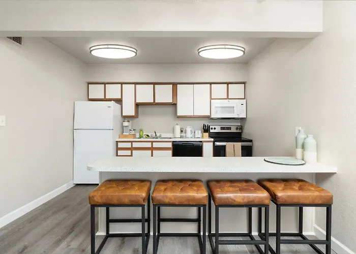 Apartment 2br Charming Mesa Sleeps 4 Near Downtown